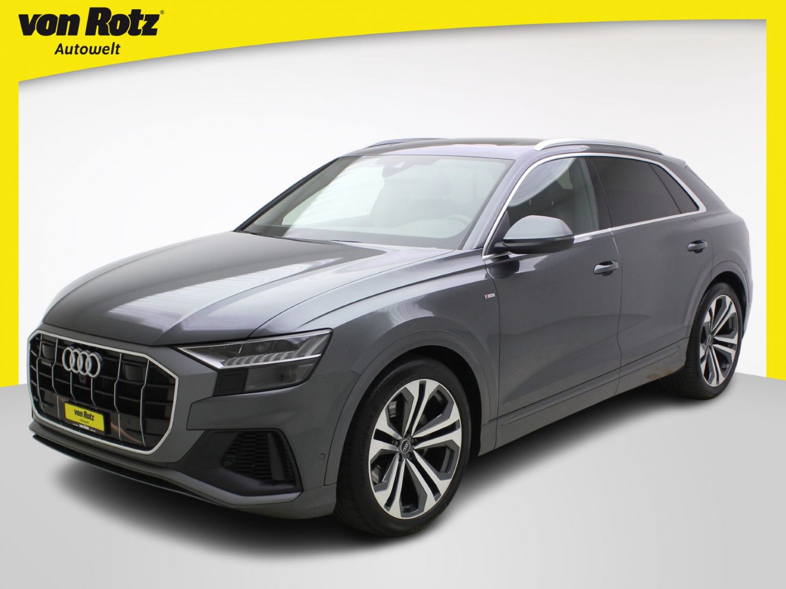 AUDI Q8 55 TFSI S line quattro T-Tronic