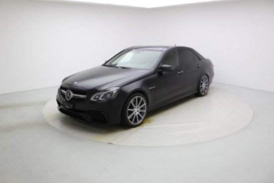 MERCEDES-BENZ E-Klasse E 63 V8 AMG 4matic ** Projekt-Angebot ** - Auto Welt von Rotz AG