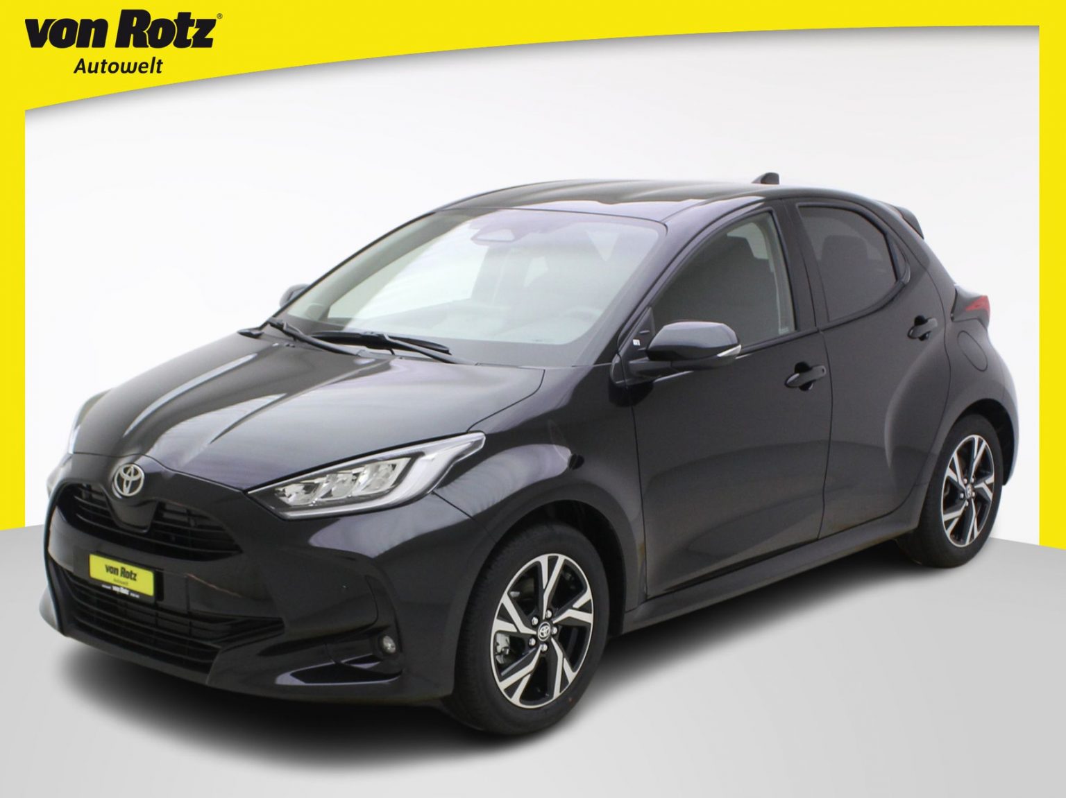 TOYOTA Yaris 1.5 VVT-i HSD Trend * Trend Plus *